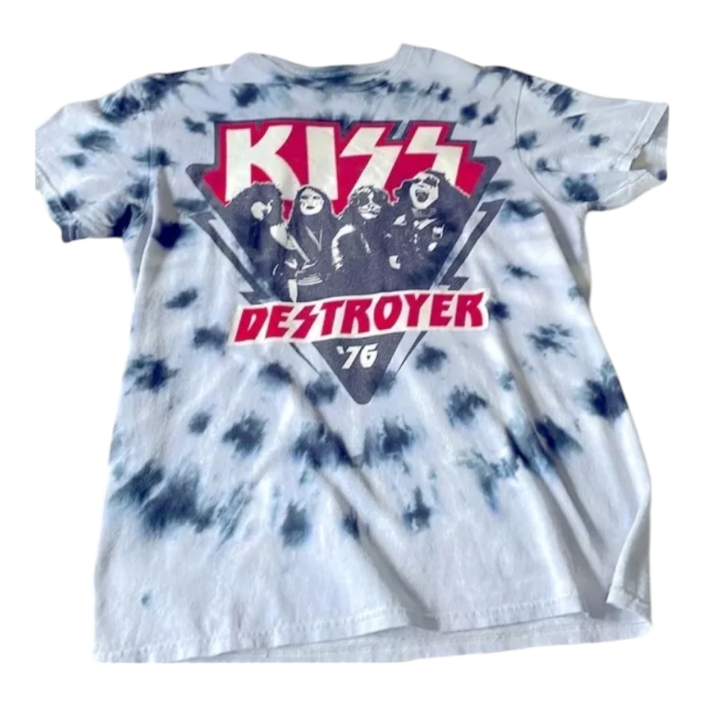 Kiss tye dye destroyer t-shirt size medium by liquid blue euc
